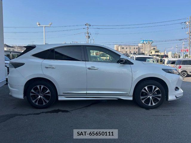 Toyota HARRIER 2016-01 8525064-16