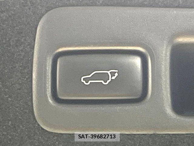 Toyota HARRIER 2017-01 8525065-5