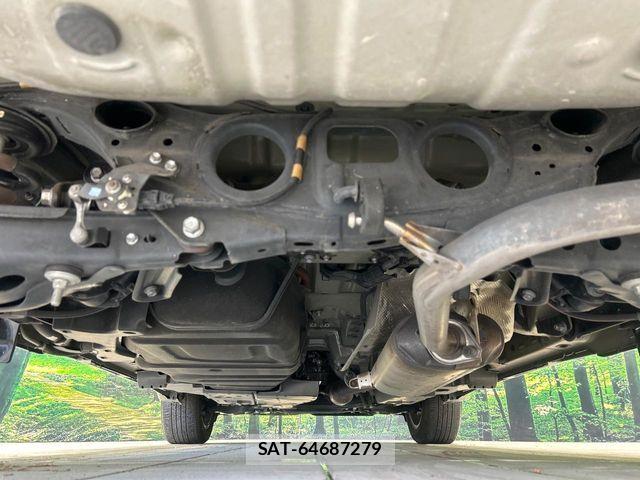 Toyota HARRIER 2018-05 8525053-18
