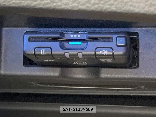 Toyota HARRIER 2017-05 8525075-6
