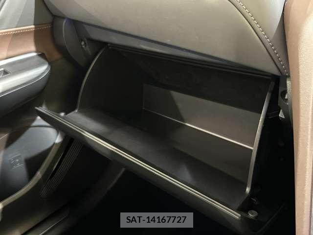 Toyota HARRIER 2021-08 8562046-28