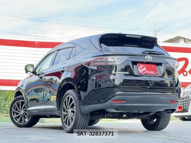 Toyota HARRIER 2015-10 8562062-3