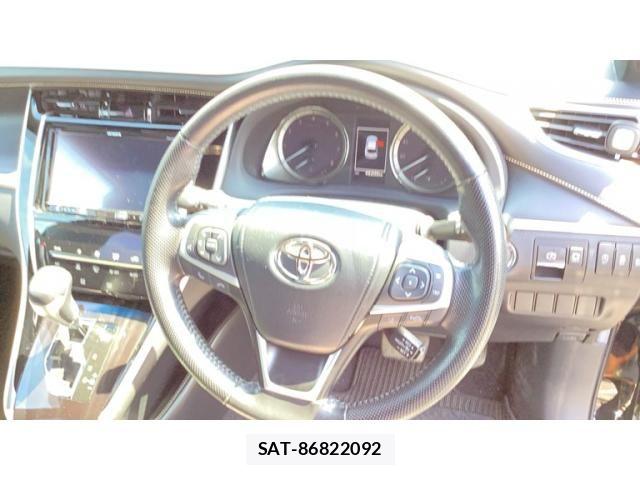 Toyota HARRIER 2018-11 8562060-14