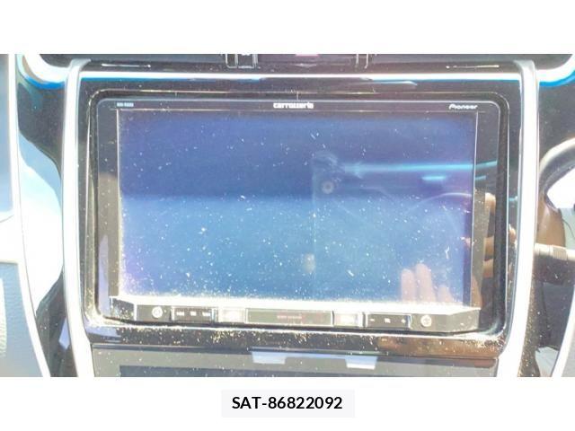 Toyota HARRIER 2018-11 8562060-17