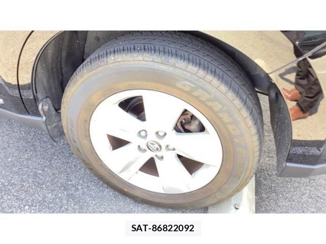 Toyota HARRIER 2018-11 8562060-5