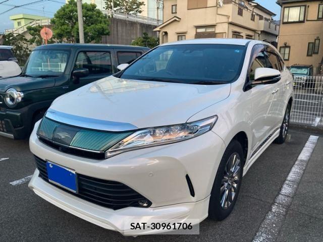 Toyota HARRIER 2019-05 8562056-0