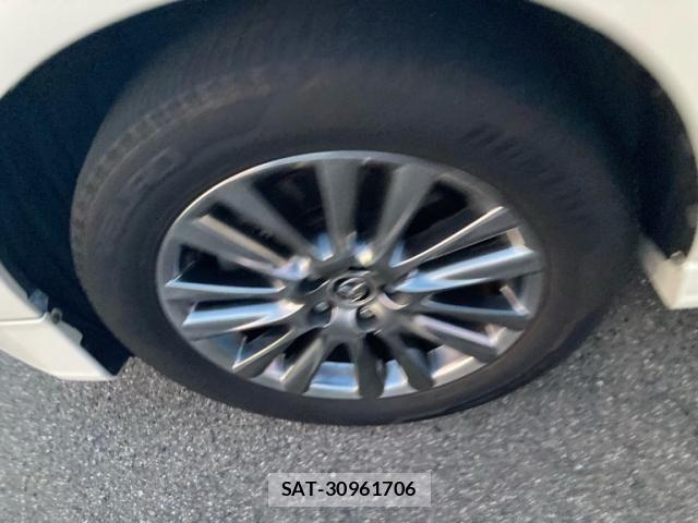 Toyota HARRIER 2019-05 8562056-12