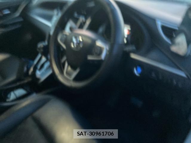 Toyota HARRIER 2019-05 8562056-13