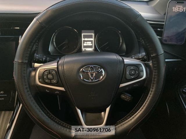Toyota HARRIER 2019-05 8562056-17