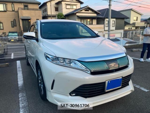 Toyota HARRIER 2019-05 8562056-2