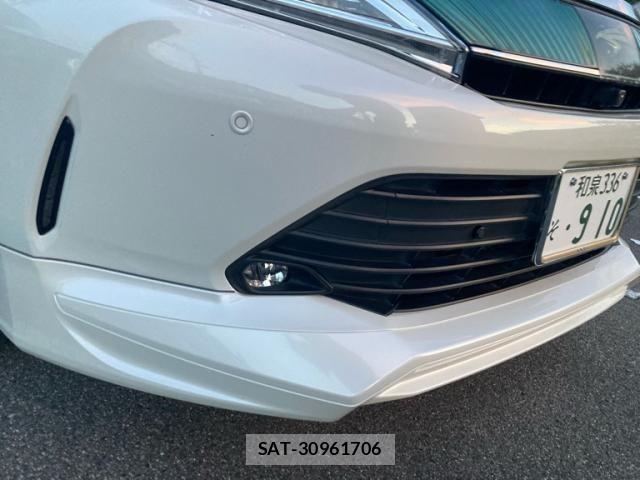 Toyota HARRIER 2019-05 8562056-3