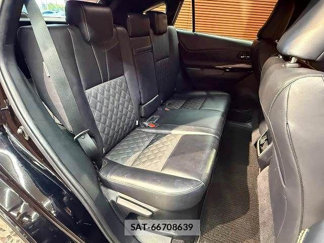 Toyota HARRIER 2018-05 8626952-11