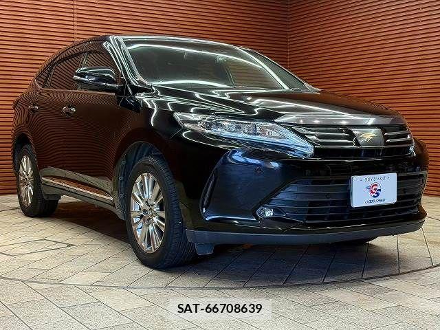 Toyota HARRIER 2018-05 8626952-14