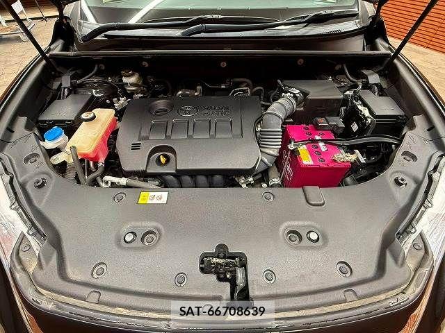 Toyota HARRIER 2018-05 8626952-19