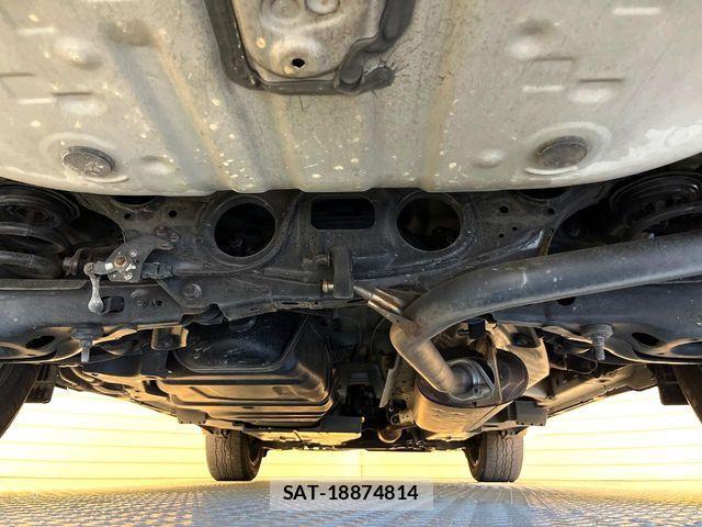 Toyota HARRIER 2015-09 8626960-18