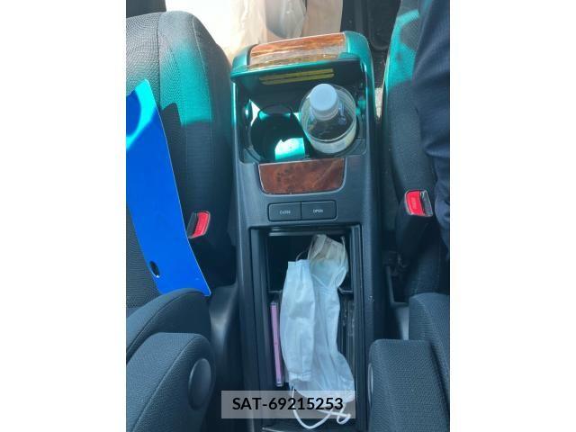Toyota HARRIER 2010-07 8626964-17