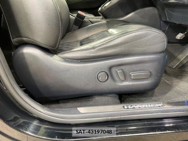 Toyota HARRIER 2016-01 8626961-4