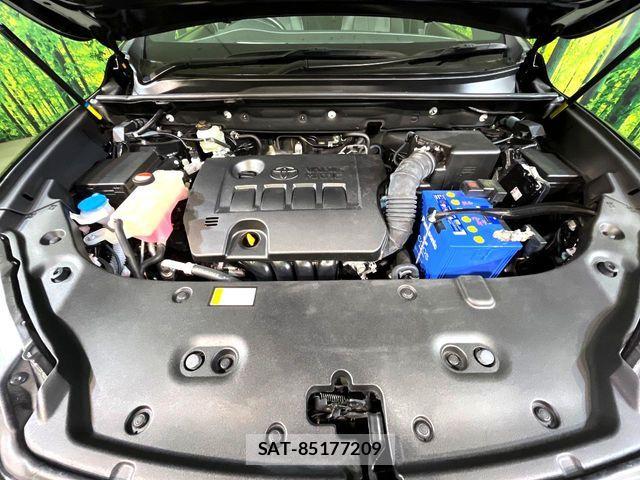 Toyota HARRIER 2015-08 8626959-17