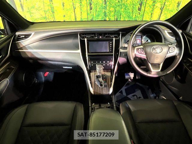 Toyota HARRIER 2015-08 8626959-1
