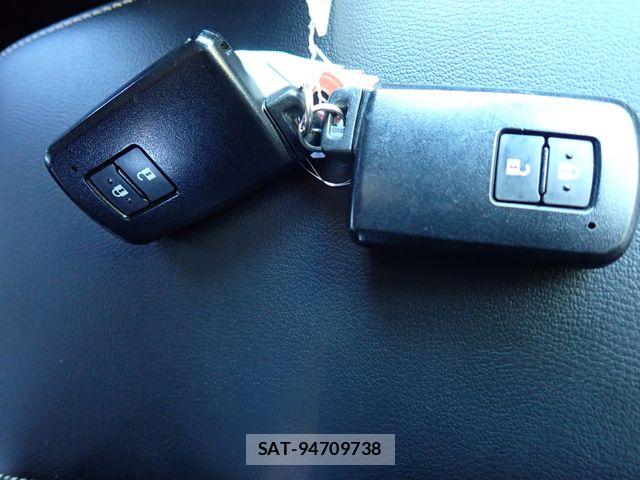 Toyota HARRIER 2014-07 8626927-26