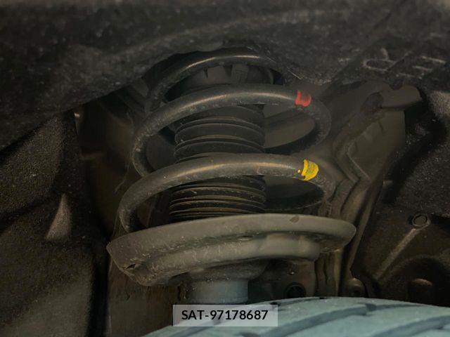 Toyota HARRIER 2024-01 8626933-19