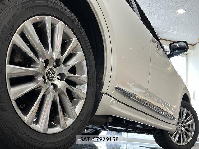 Toyota HARRIER 2018-07 8626943-17