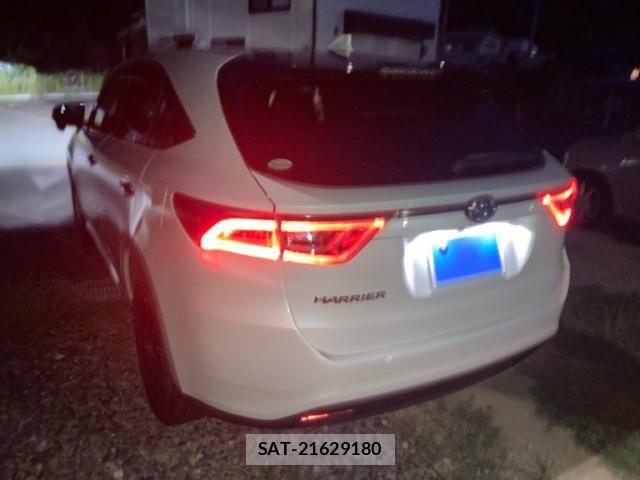 Toyota HARRIER 2015-09 8626966-1