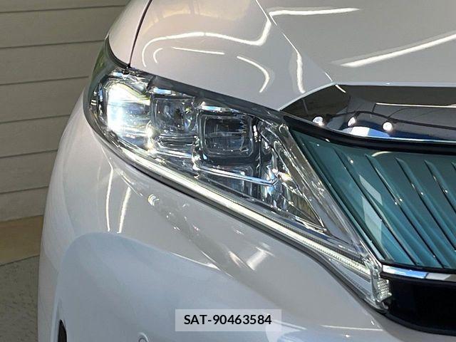Toyota HARRIER 2018-03 8626953-11
