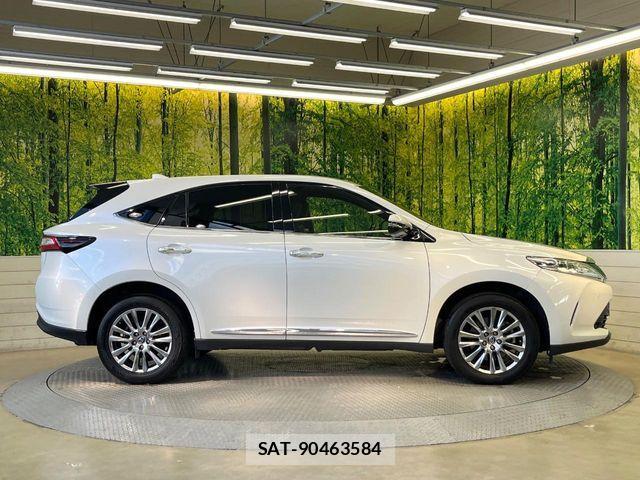 Toyota HARRIER 2018-03 8626953-18