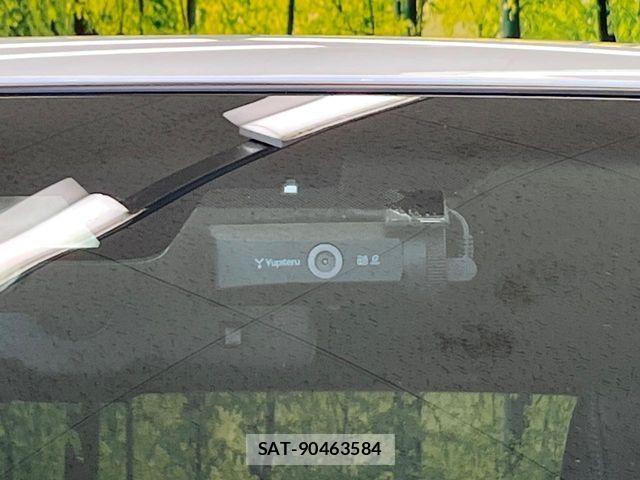 Toyota HARRIER 2018-03 8626953-19