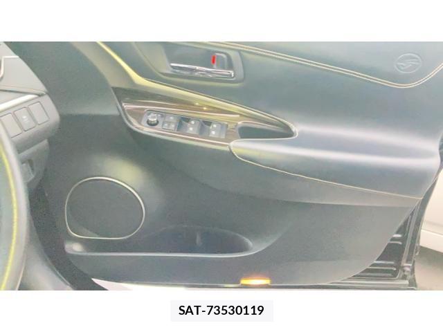 Toyota HARRIER 2017-01 8659311-14