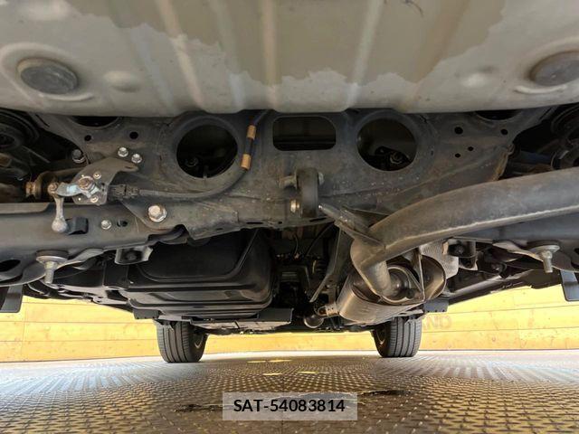 Toyota HARRIER 2016-12 8666210-18