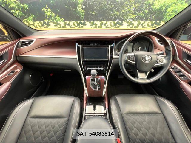 Toyota HARRIER 2016-12 8666210-1