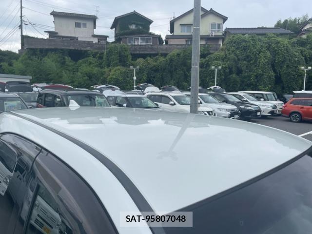 Toyota HARRIER 2015-01 8659316-12