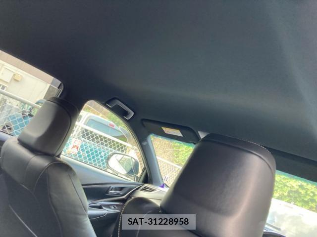 Toyota HARRIER 2019-05 8666208-9
