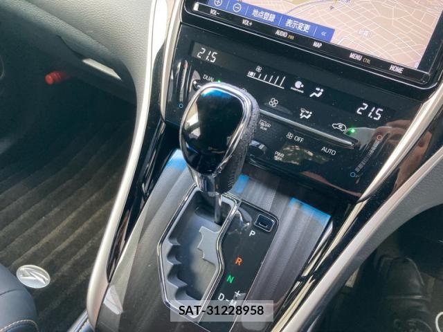 Toyota HARRIER 2019-05 8666208-15