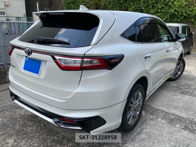 Toyota HARRIER 2019-05 8666208-2