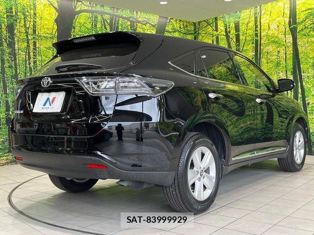 Toyota HARRIER 2016-04 8666211-15