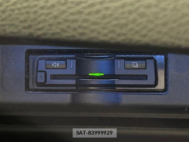 Toyota HARRIER 2016-04 8666211-6