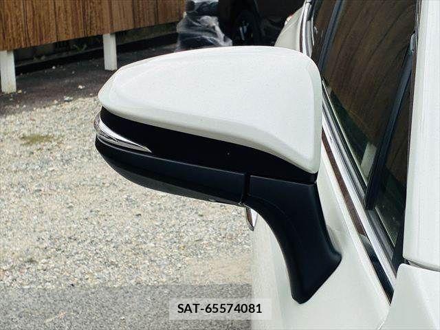 Toyota HARRIER 2022-08 8659295-24