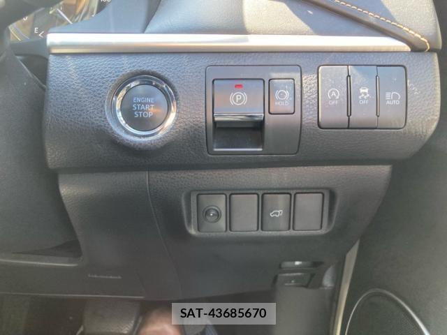Toyota HARRIER 2019-05 8659298-24