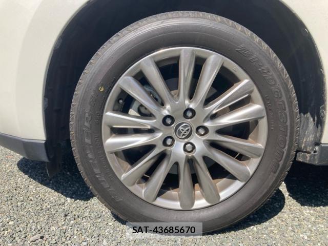 Toyota HARRIER 2019-05 8659298-4