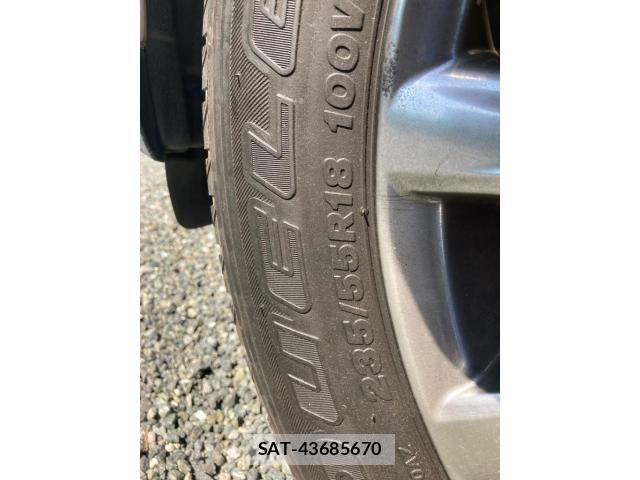 Toyota HARRIER 2019-05 8659298-5