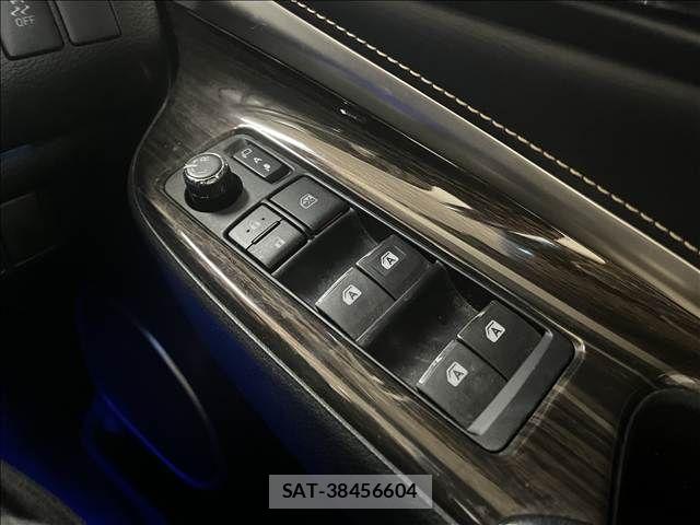 Toyota HARRIER 2015-12 8659314-19