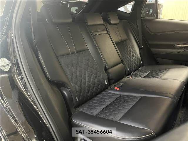 Toyota HARRIER 2015-12 8659314-29