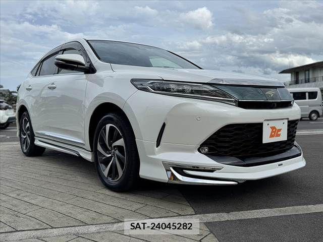 Toyota HARRIER 2018-03 8659303-7