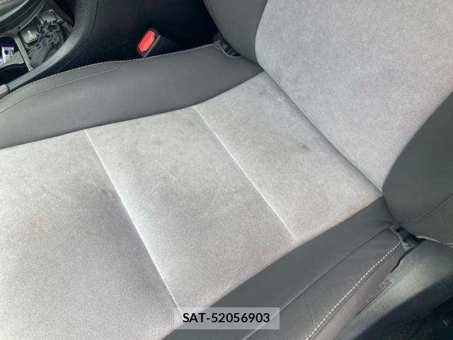 Toyota HARRIER 2017-03 8659313-17