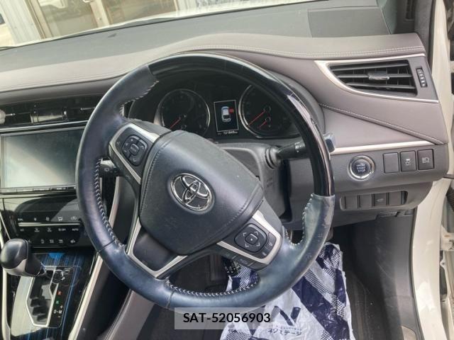 Toyota HARRIER 2017-03 8659313-25