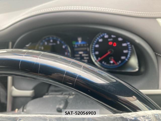 Toyota HARRIER 2017-03 8659313-27