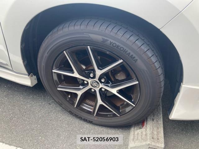 Toyota HARRIER 2017-03 8659313-6